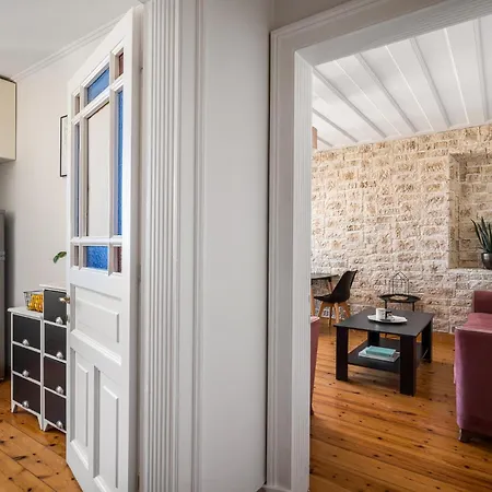 Apartment Laval