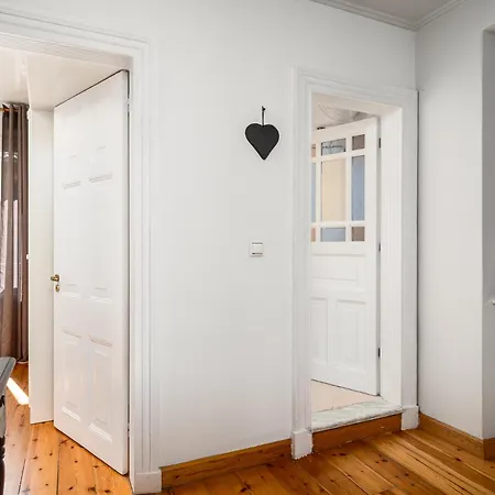 Apartment Laval